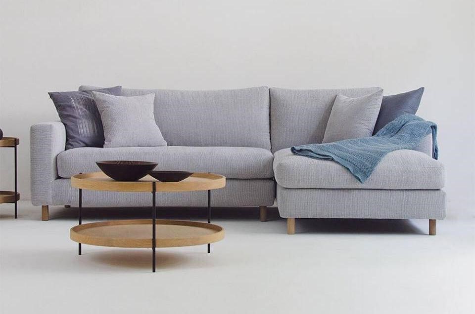 Ghế sofa nỉ chữ L màu xám phù hợp cho mọi không gian