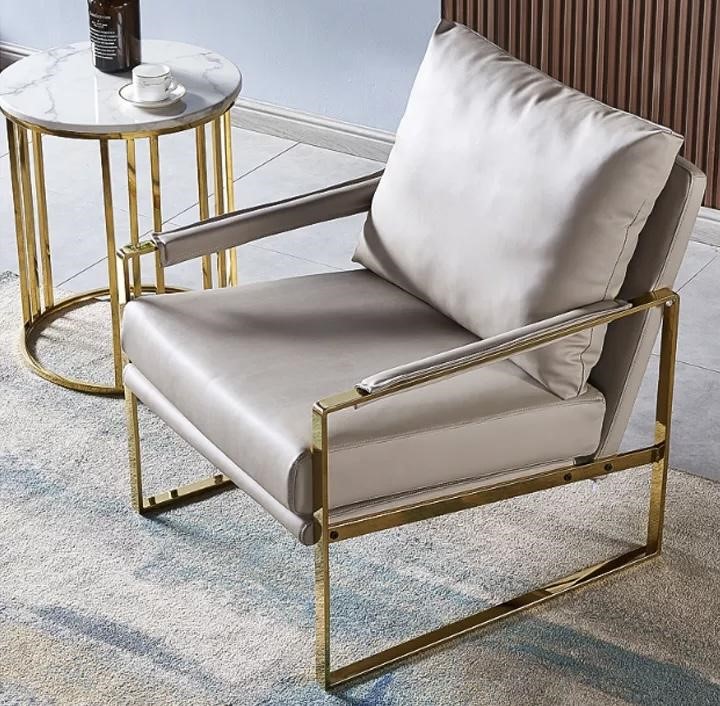 Ghế sofa khung bằng sắt mạ vàng 