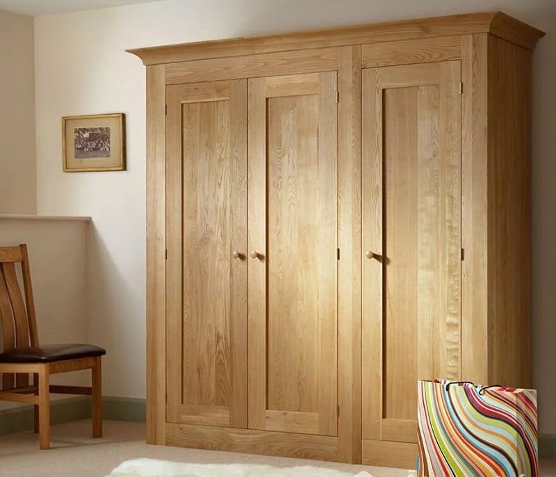 Tủ quần áo 3 ngăn bằng gỗ tự nhiên