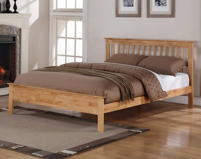 Mẫu giường đơn với tông màu trầm nâu, hơi hướng phong cách Nhật Bản chính là điểm sáng cho căn phòng