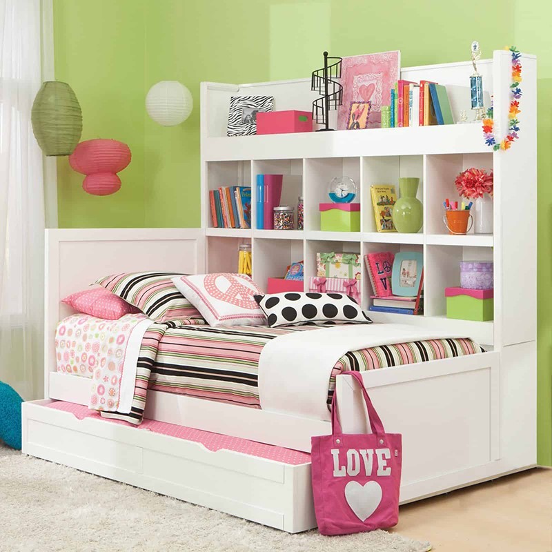 Giường ngủ cho bé gái 10 tuổi kết hợp tủ để đồ